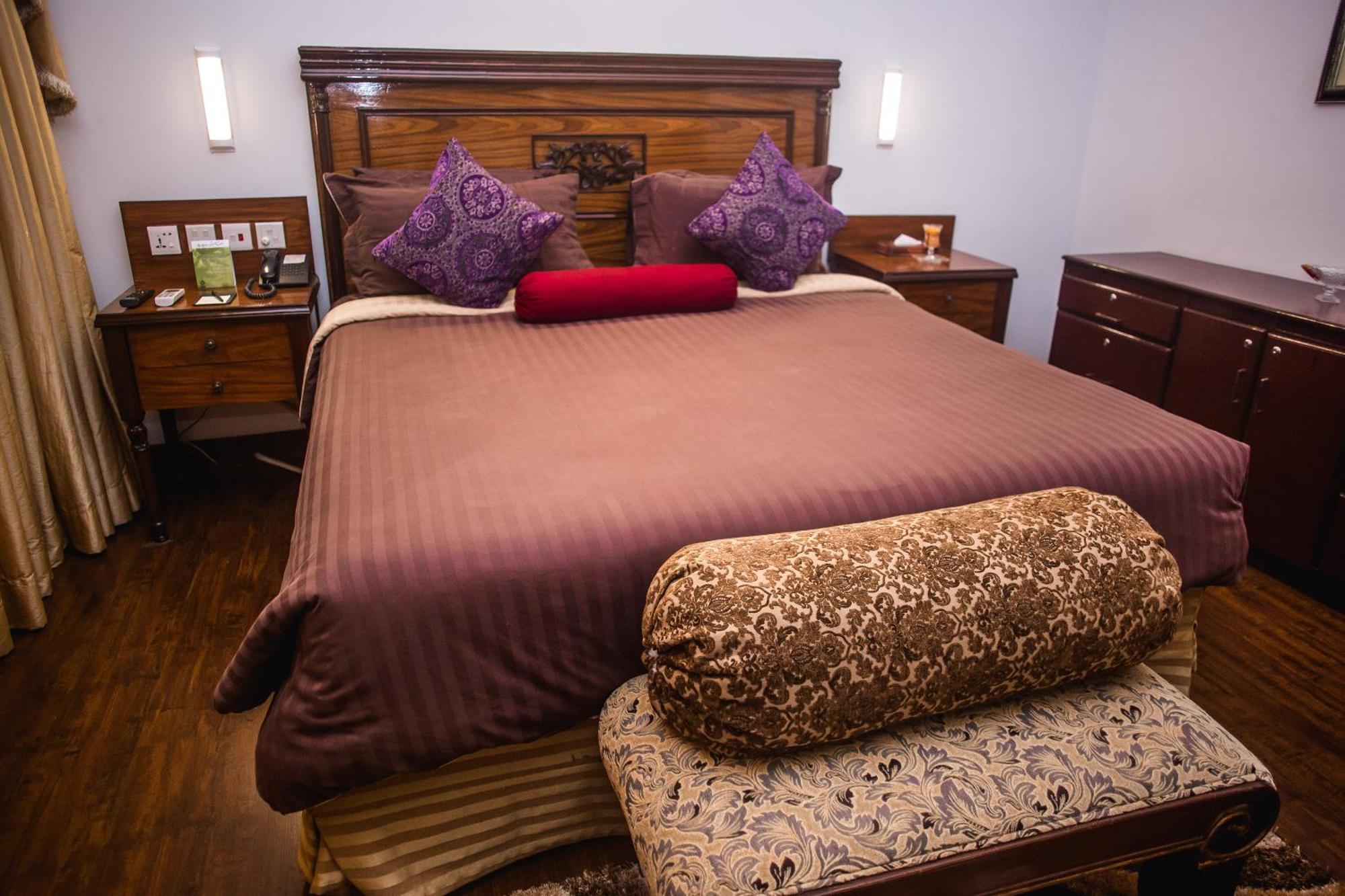 Mehran Hotel Karachi Ngoại thất bức ảnh